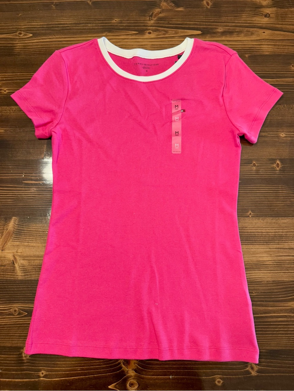 Tommy Hilfiger Hot Pink Short-Sleeve Tee with White Trim Size M